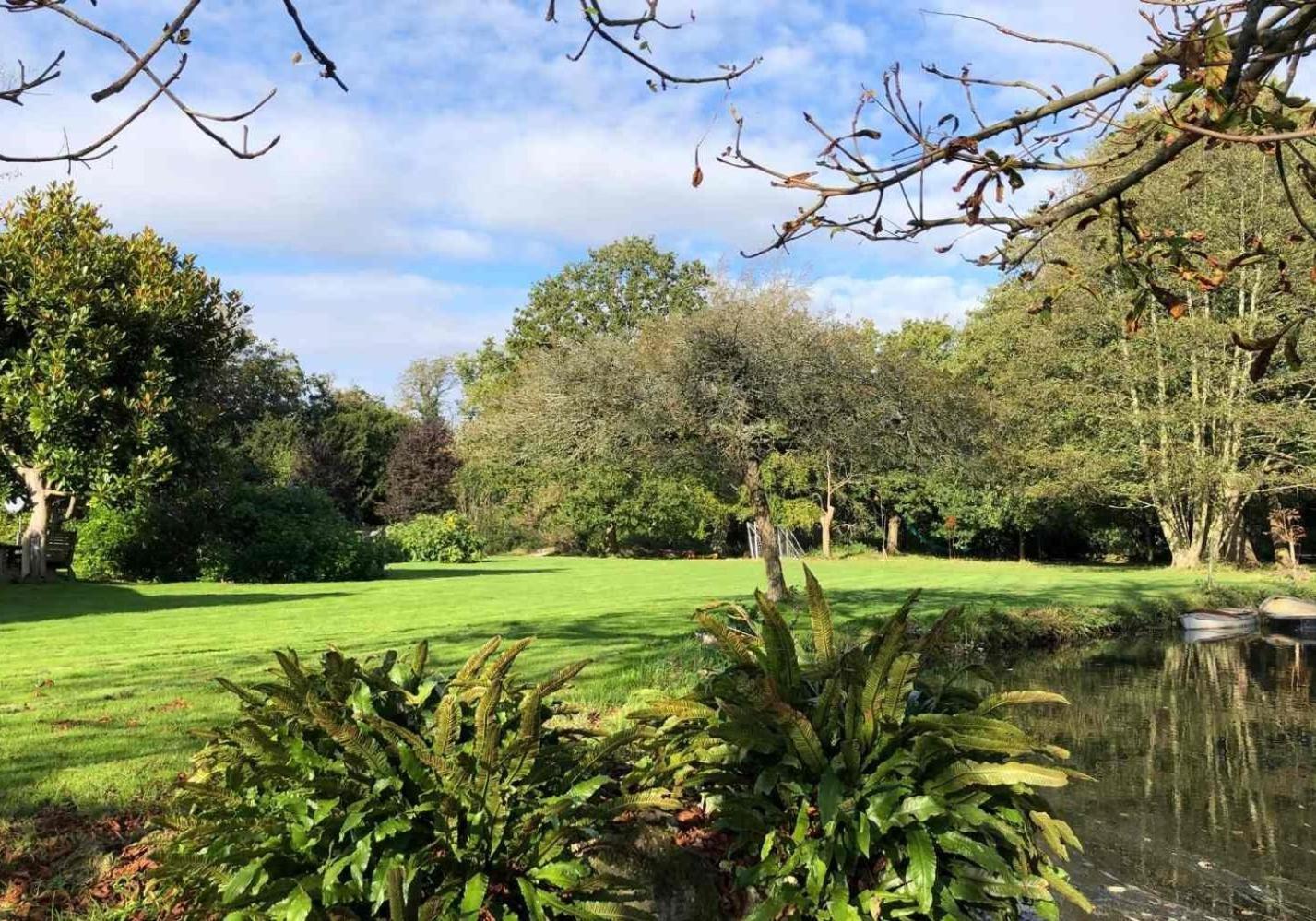 Unique & Rural Child Friendly Annexe With Large Gardens, Games & Tennis Court - Chichester Holiday Properties المظهر الخارجي الصورة