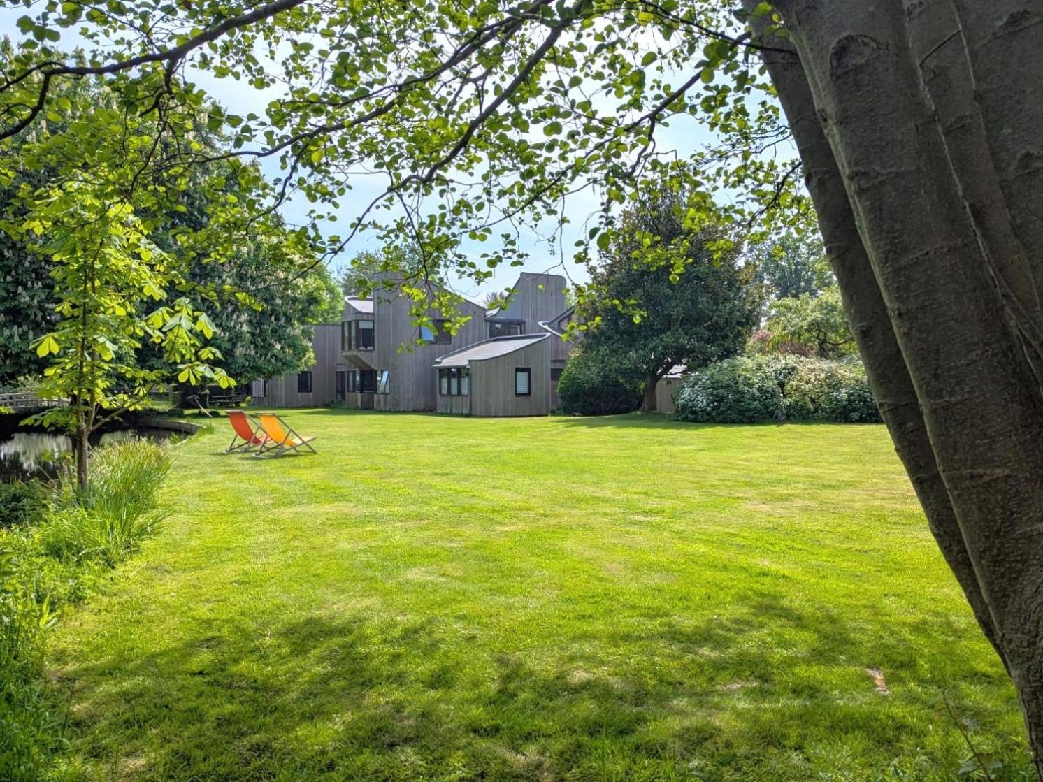 Unique & Rural Child Friendly Annexe With Large Gardens, Games & Tennis Court - Chichester Holiday Properties المظهر الخارجي الصورة