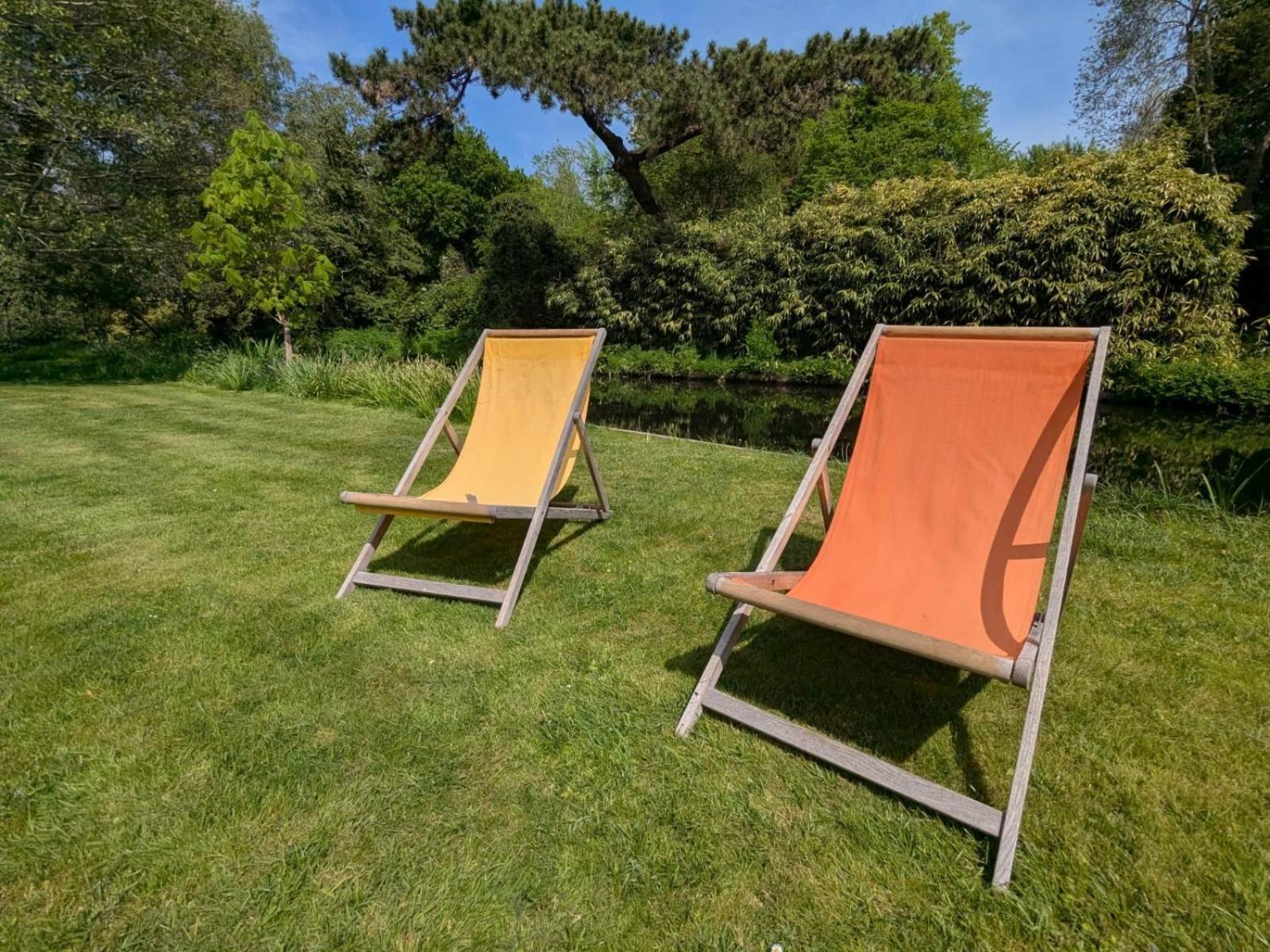 Unique & Rural Child Friendly Annexe With Large Gardens, Games & Tennis Court - Chichester Holiday Properties المظهر الخارجي الصورة
